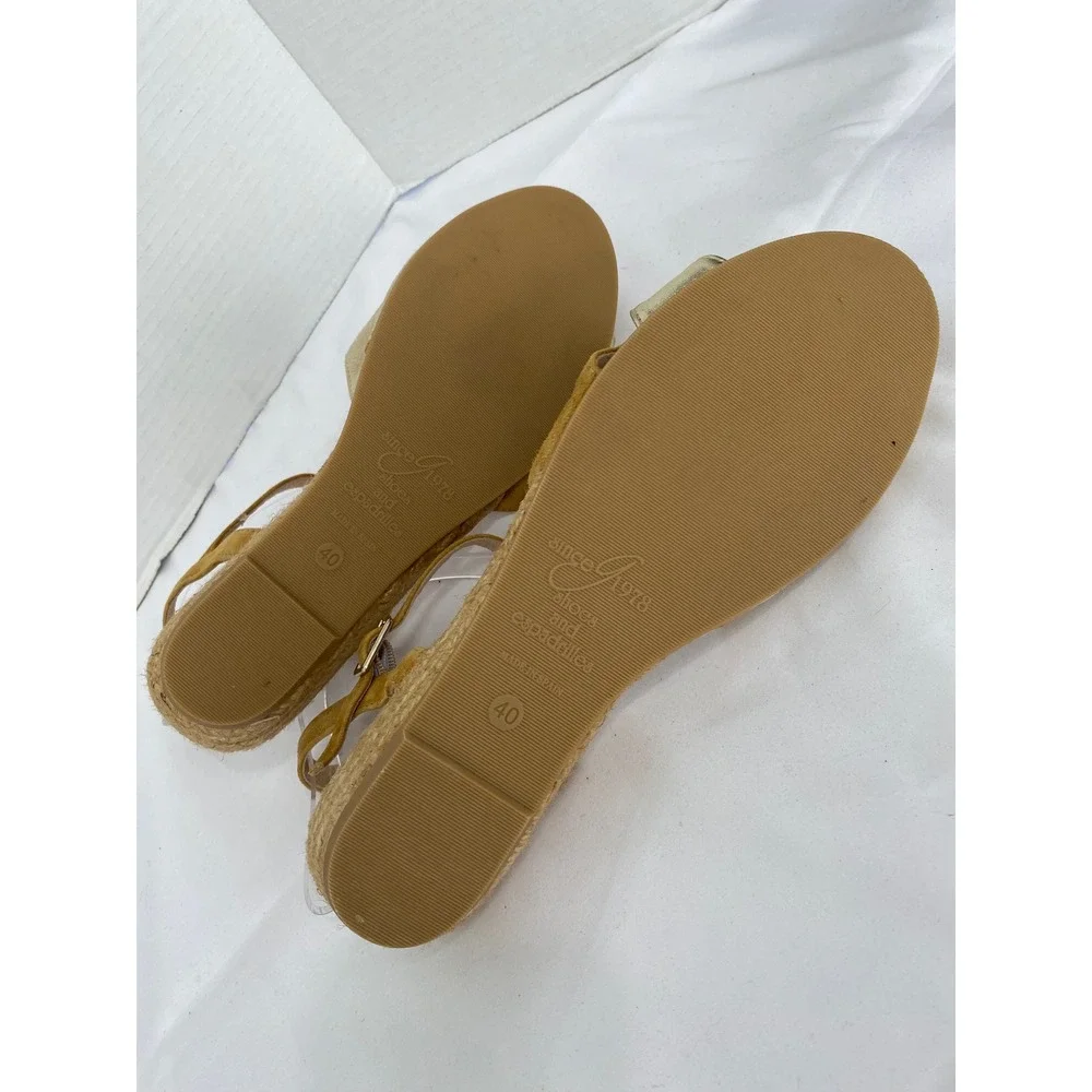 Eric Michael Wedge Sandals Womens 40 Tan Mustard Gold Excellent Espadrille Spain